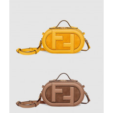 [FENDI-펜디]<br>미니 카메라 케이스 8BS058