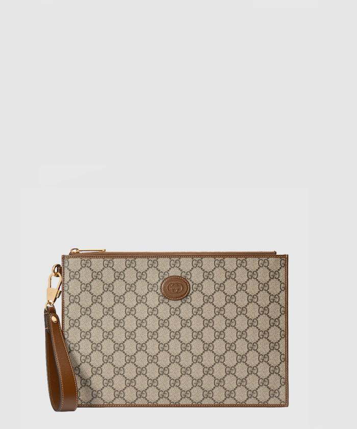 [GUCCI-구찌]<br>인터로킹 G 파우치 672953